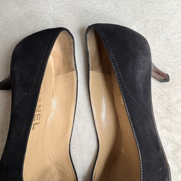 Chanel Suede Kitten Heel Pumps Snakeskin Cap Toe CC Logo Lace Up 37.5 - Picture 8 of 12